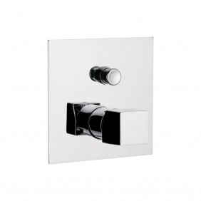 Rubinetto doccia incasso con deviatore, linee minimali e squadrate della serie cube waterfall Daniel Rubinetterie CU612CR