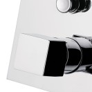 Rubinetto doccia incasso con deviatore, linee minimali e squadrate della serie cube waterfall Daniel Rubinetterie CU612CR