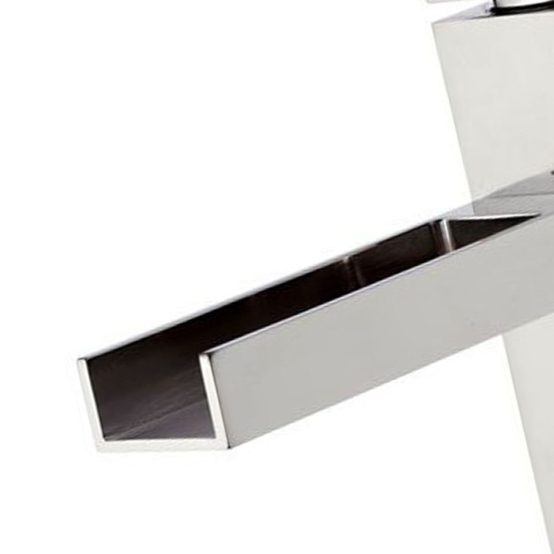 Rubinetto lavabo con bocca a cascata elegante e raffinato made in italy - serie cube waterfall Daniel Rubinetterie CW606CR