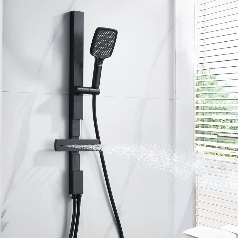 Saliscendi con bodyjets nero disponibile online