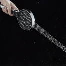 Doccia 7 getti cromata/nera disponibile online