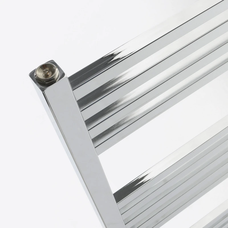 Termoarredo Design 170x47 cromato disponibile online