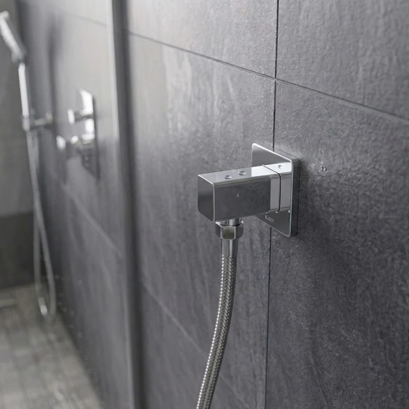 Curva Presa Acqua Quadra Cromata - Idrobric