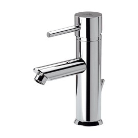 Miscelatore per lavabo dotato di scarico, serie suvi. serie minimalista raffinata e funzionale per ottenere il massimo confor...