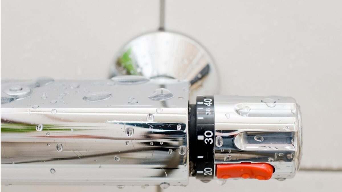 Valvola Miscelatrice Termostatica 3 Vie In Ottone - 1/2 NPT, Controllo Temperatura 38-42°C, Dorato - Foto 10