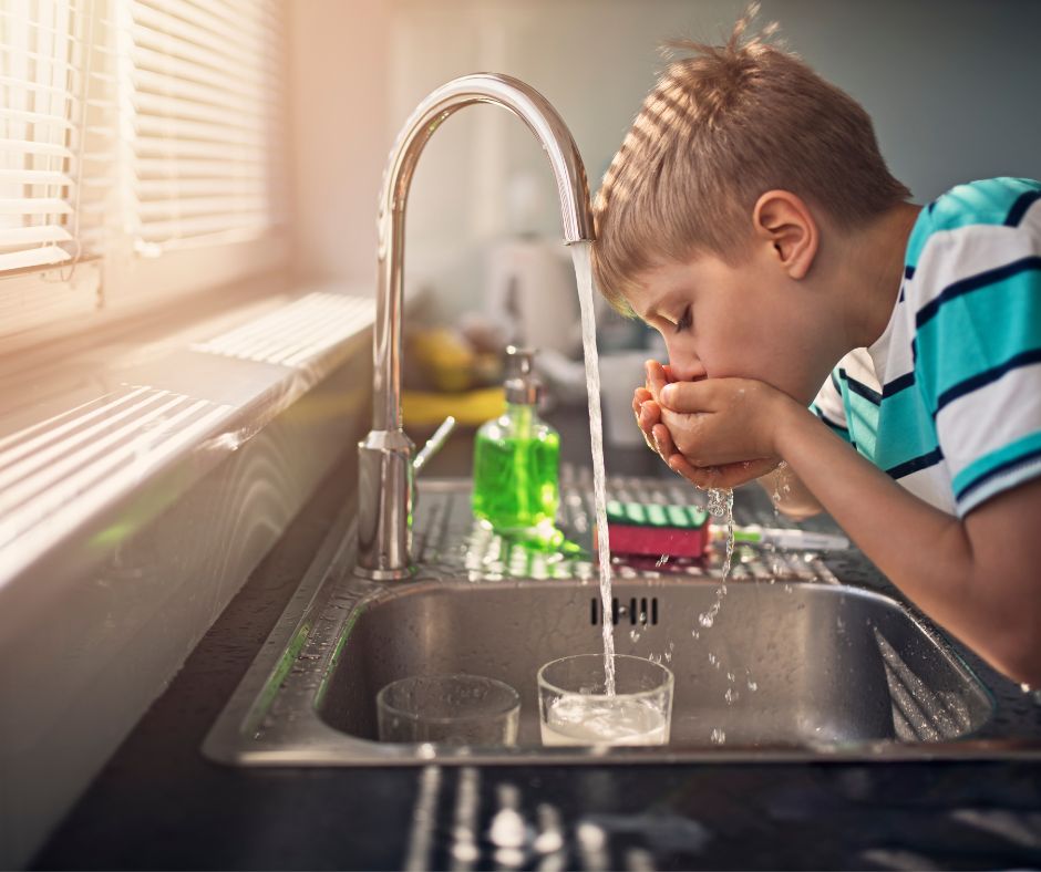 Rubinetti cucina a 3 vie: cosa sono e come funzionano